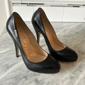 A. Morelli Italian Leather pumps size 7